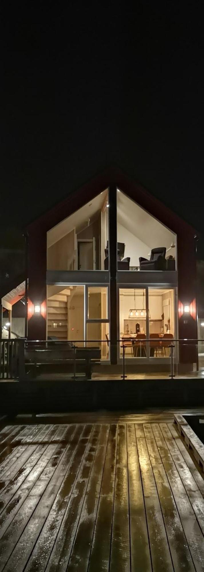 Waterfront Suite L Ballstad L Lofoten L Norway المظهر الخارجي الصورة
